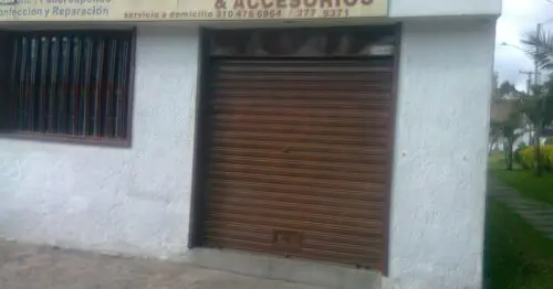 CORTINAS & ACCESORIOS CALLE 3 CON 38B CORTINAS & ACCESORIOS CALLE 3 CON 38B
